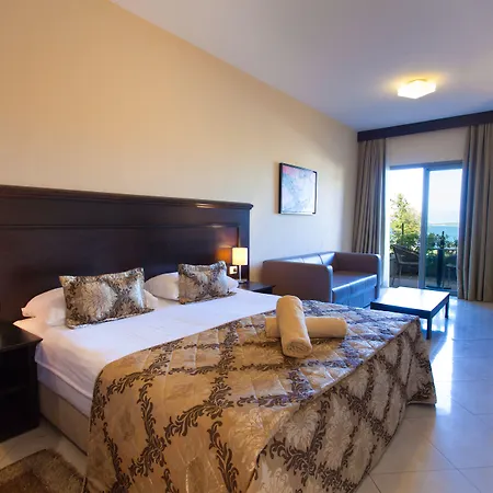 Hotel Blue Waves