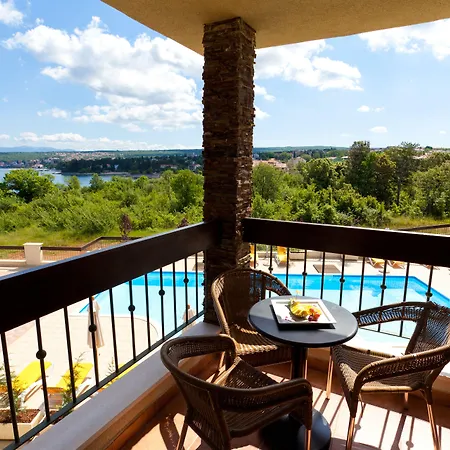 Hotel Blue Waves 4*