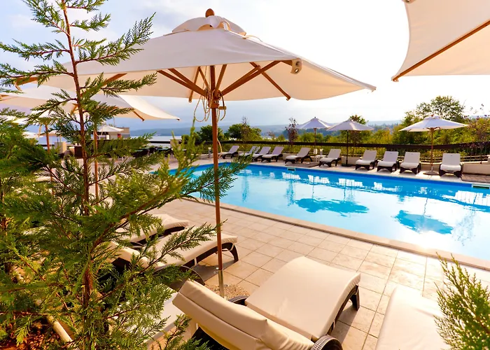 Hotell Blue Waves 4*