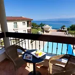 Blue Waves 4*