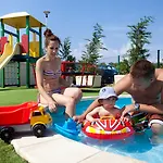 Blue Waves Hotel 4*