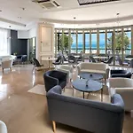 Hotel Blue Waves