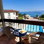 Blue Waves 4*