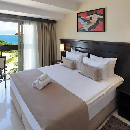 Hotel Blue Waves