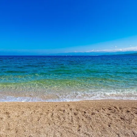 Blue Waves Hotel 4*