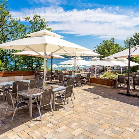 Hotel Blue Waves 4*