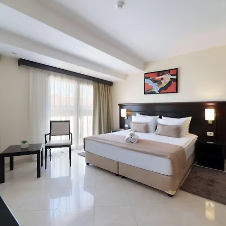 Hotel Blue Waves 4*