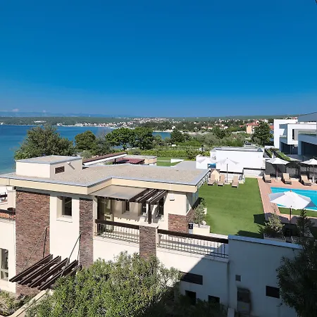 Otel Blue Waves Malinska