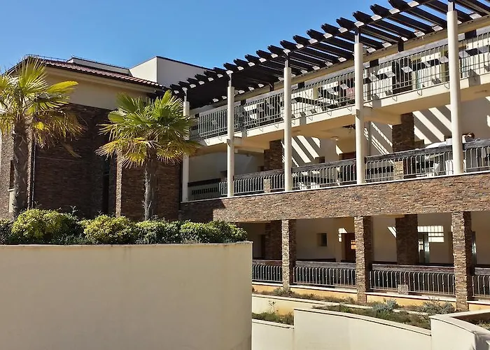 Blue Waves מאלינסקה